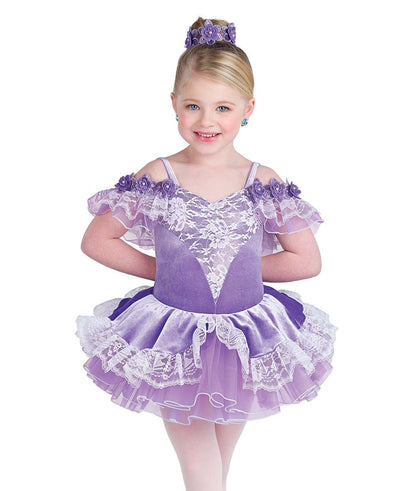 26089 So She Dances