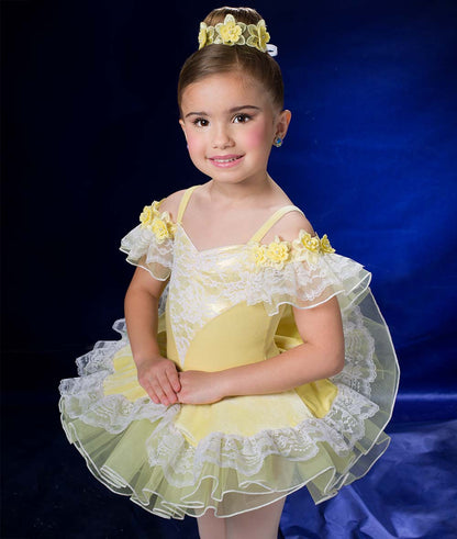 26089 So She Dances