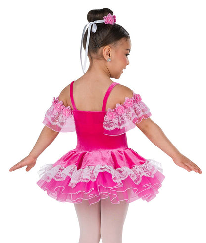 26089 So She Dances